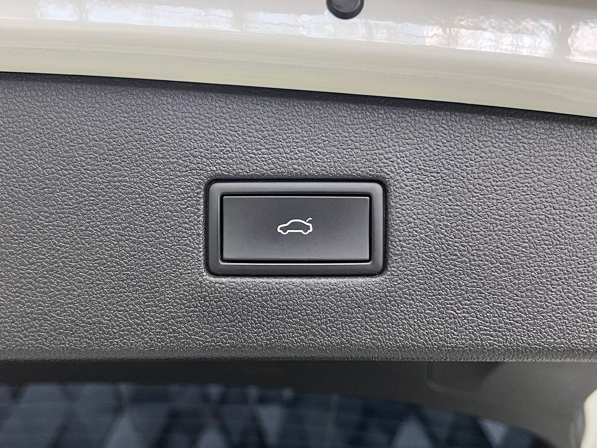 Volkswagen Tiguan Allspace SUV / Terénní 2,0 l 147 kw