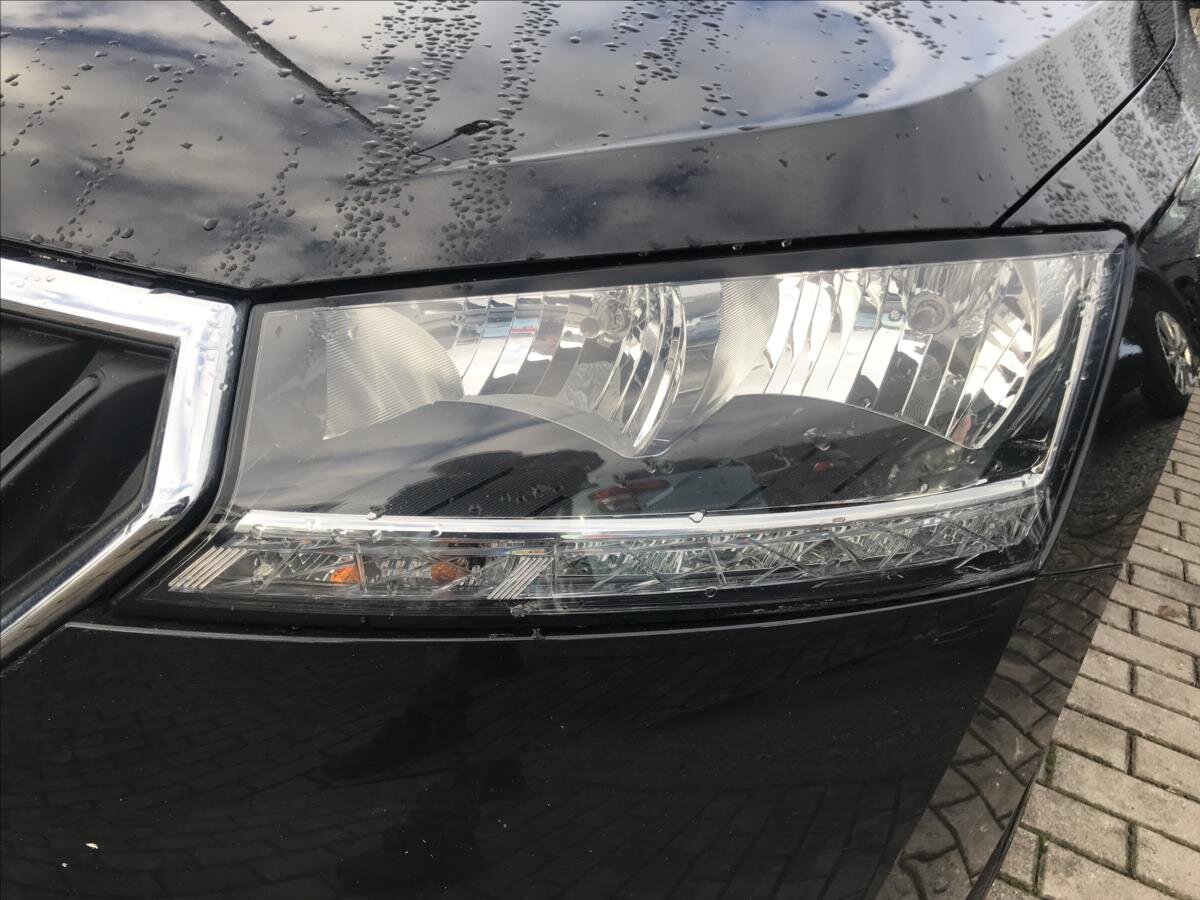 Škoda Fabia Kombi 999,0 81 kw