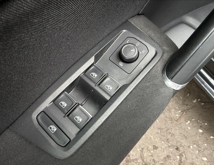 Volkswagen Touran 12