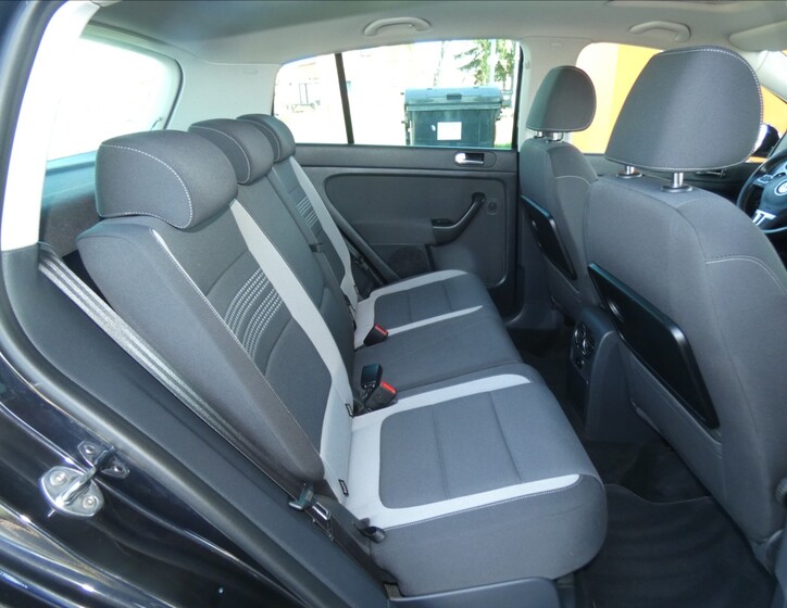 Volkswagen Golf Plus 10