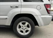 Jeep Grand Cherokee 20