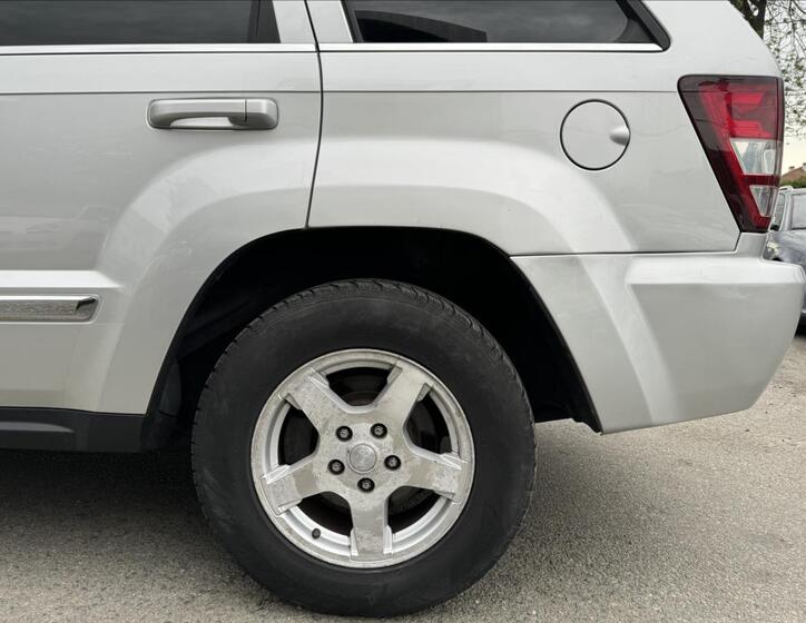 Jeep Grand Cherokee 20