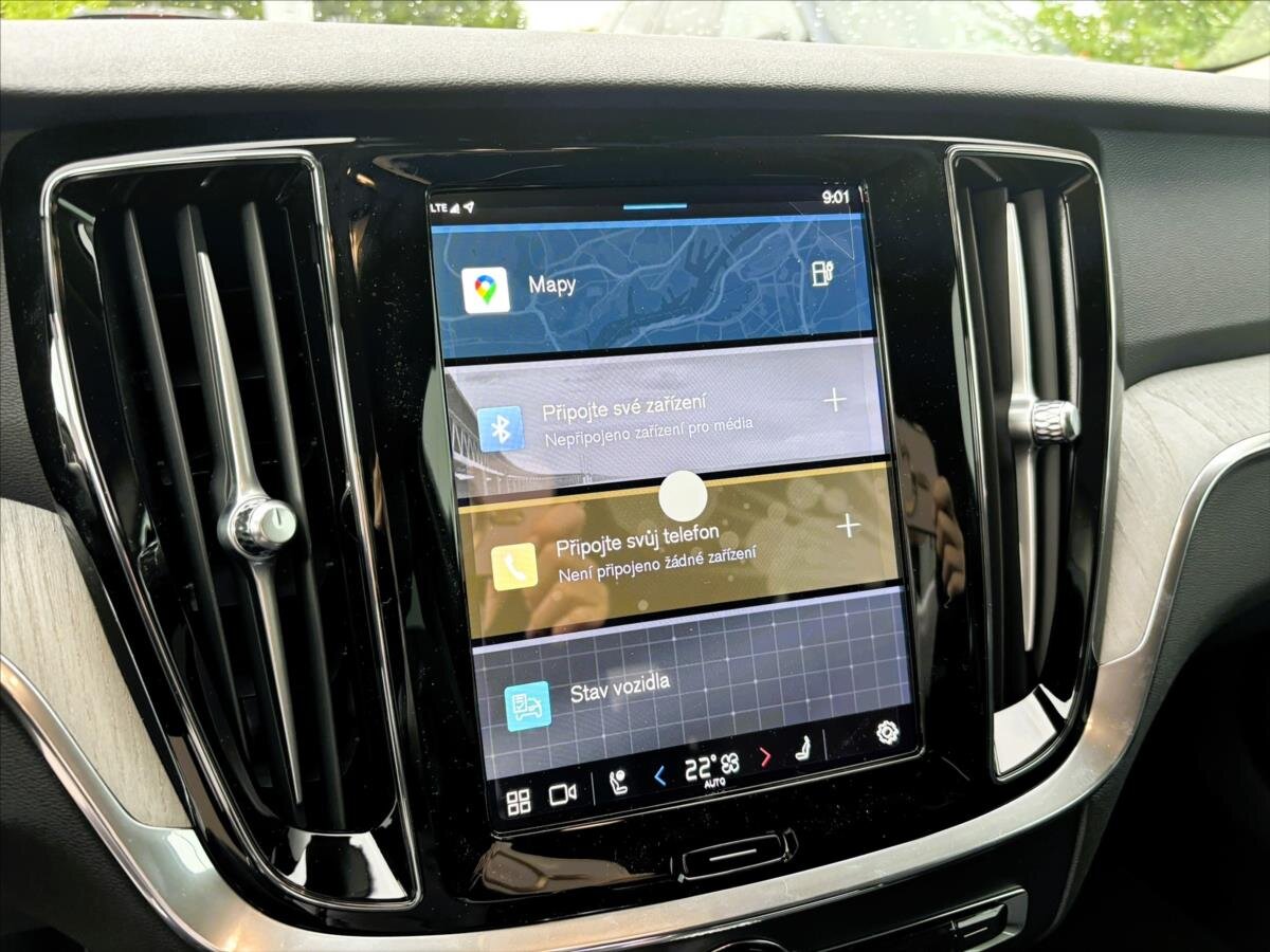 Volvo V60 Kombi 2,0 l 327 kw