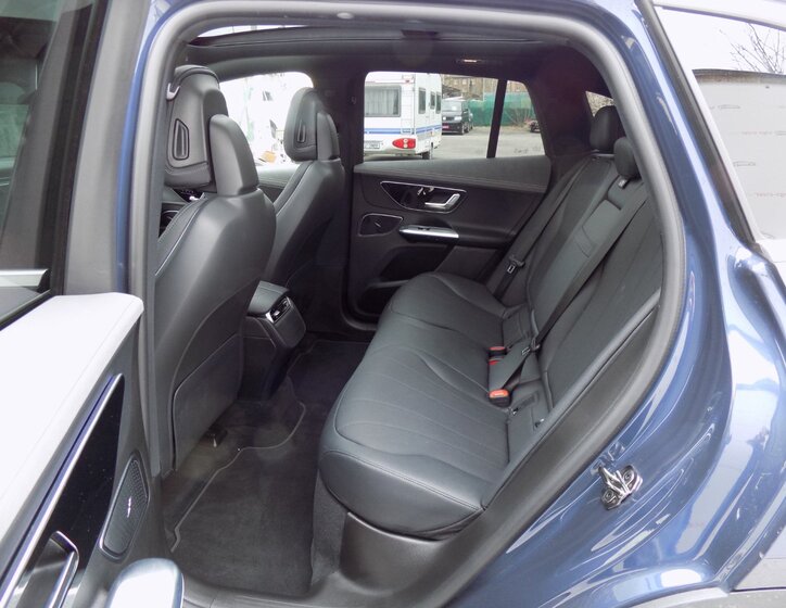 Mercedes-Benz EQE 10