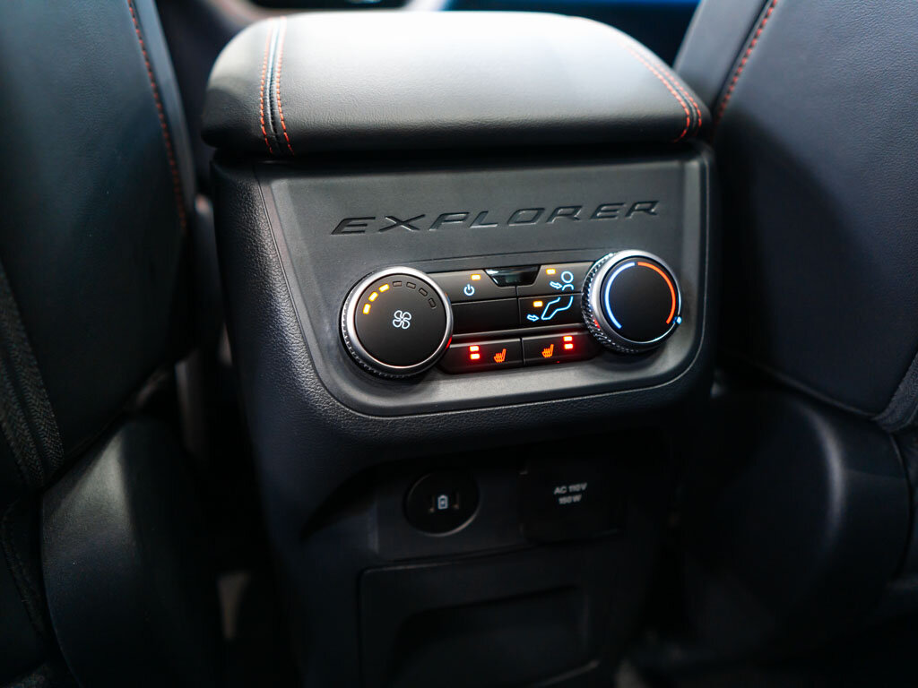 Ford Explorer SUV / Terénní 3,0 l 298 kw