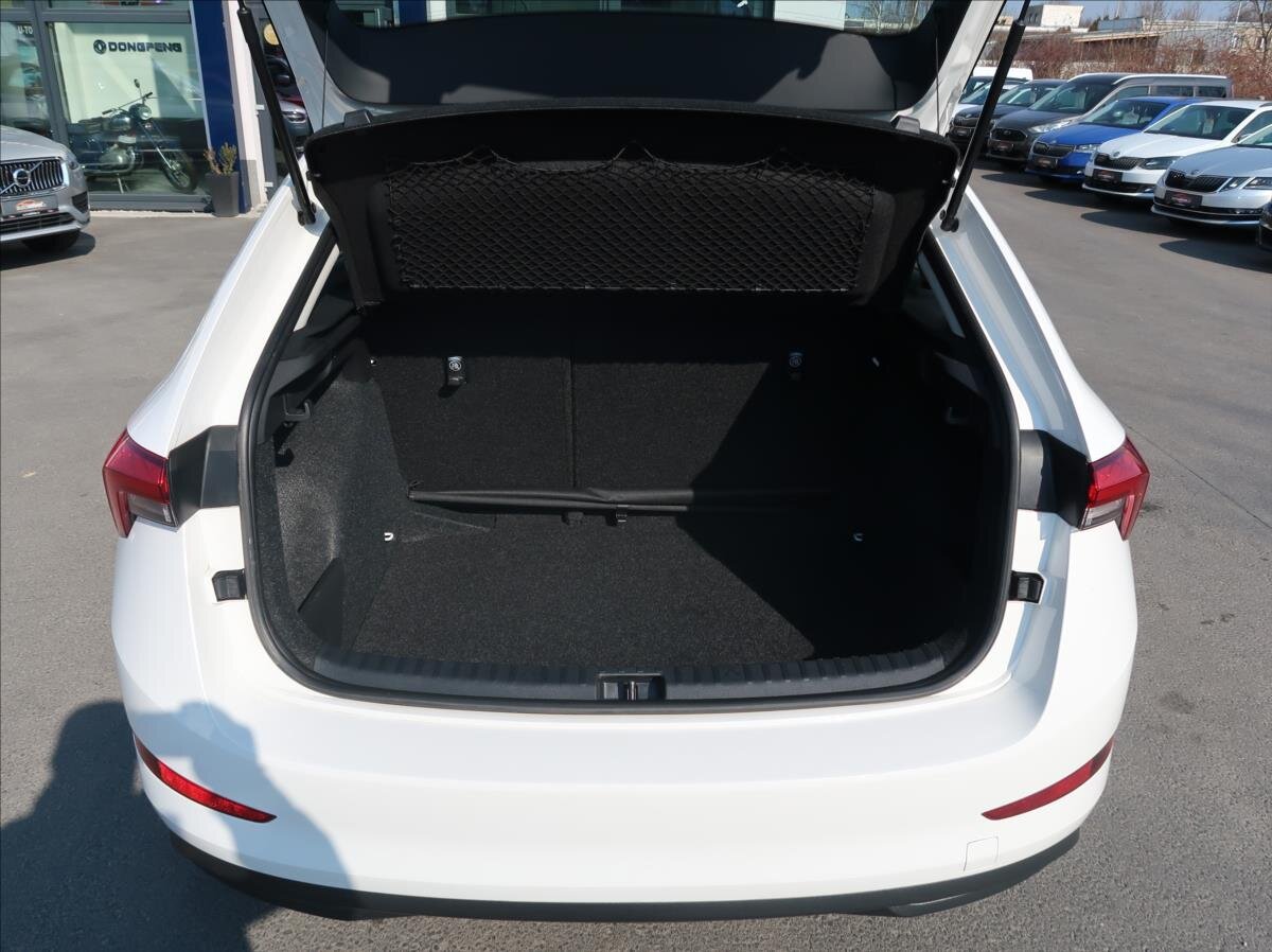 Škoda Scala Hatchback 999,0 70 kw