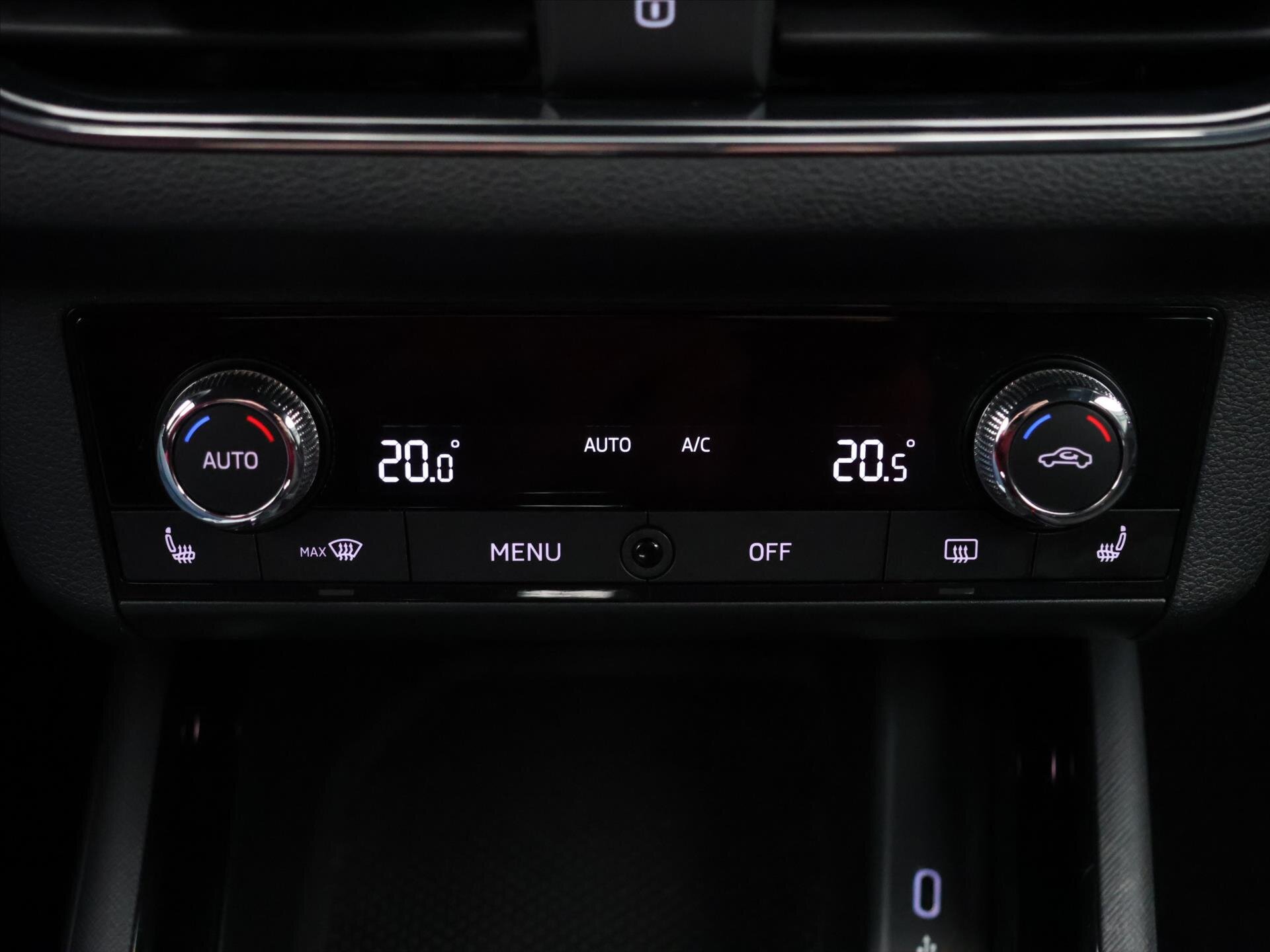 Škoda Kamiq SUV / Terénní 1,5 l 110 kw