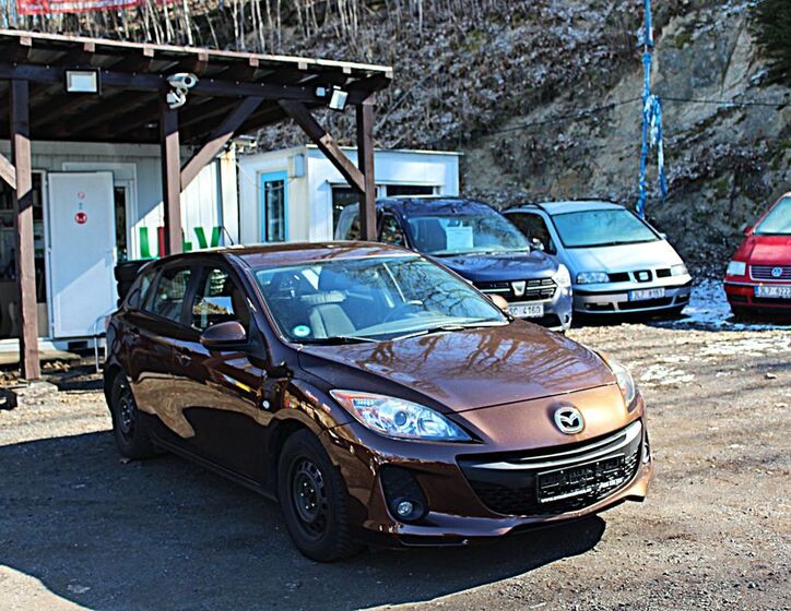 Mazda 3 3