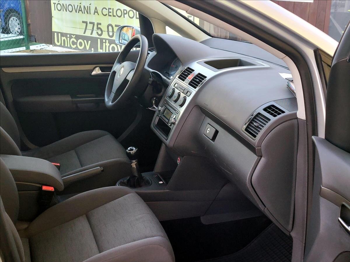 Volkswagen Touran MPV 1,9 l 77 kw