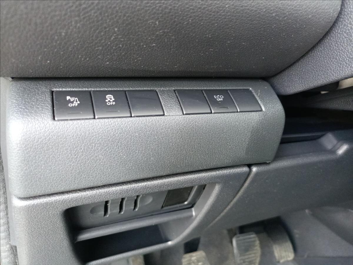 Peugeot 5008 SUV 1,6 l 88 kw