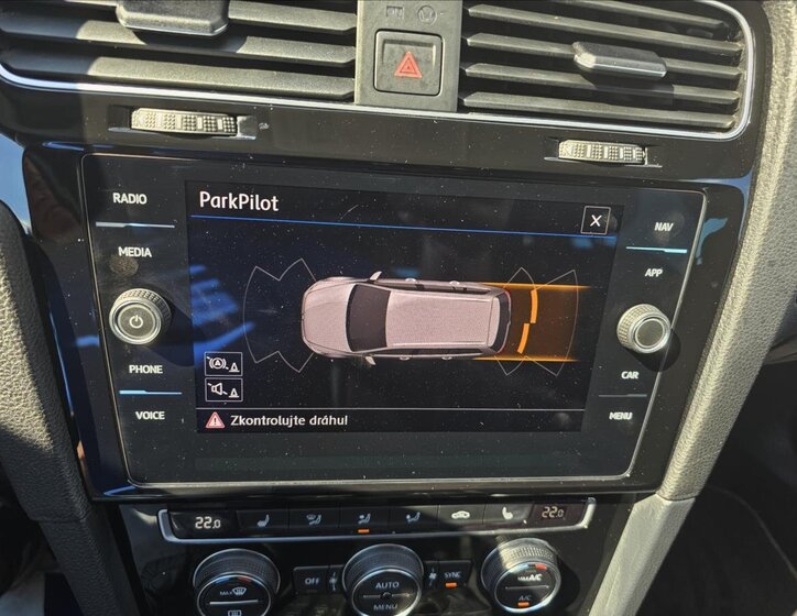 Volkswagen Golf Kombi 2,0 l 110 kw