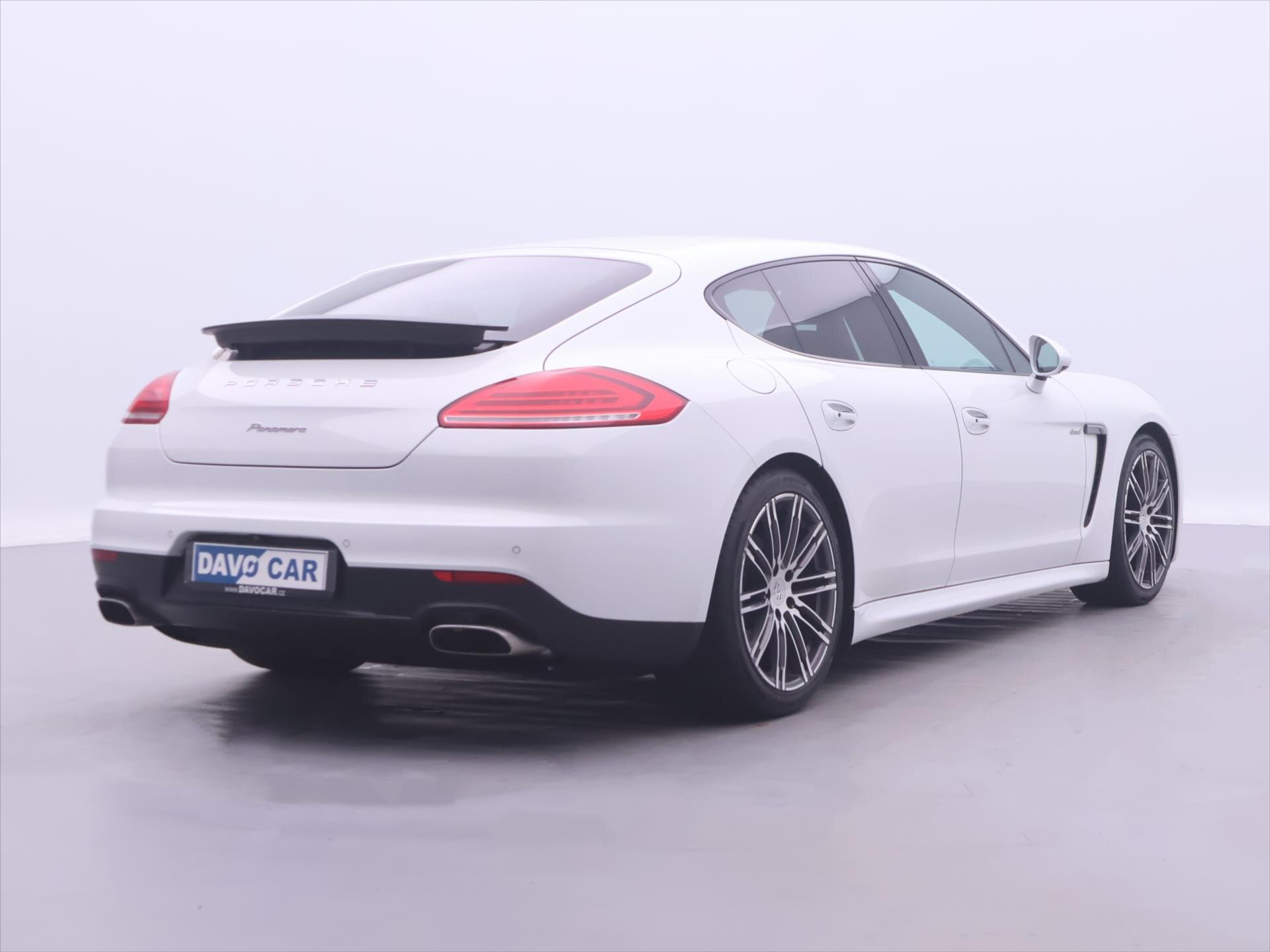 Porsche Panamera Hatchback 3,0 l 221 kw