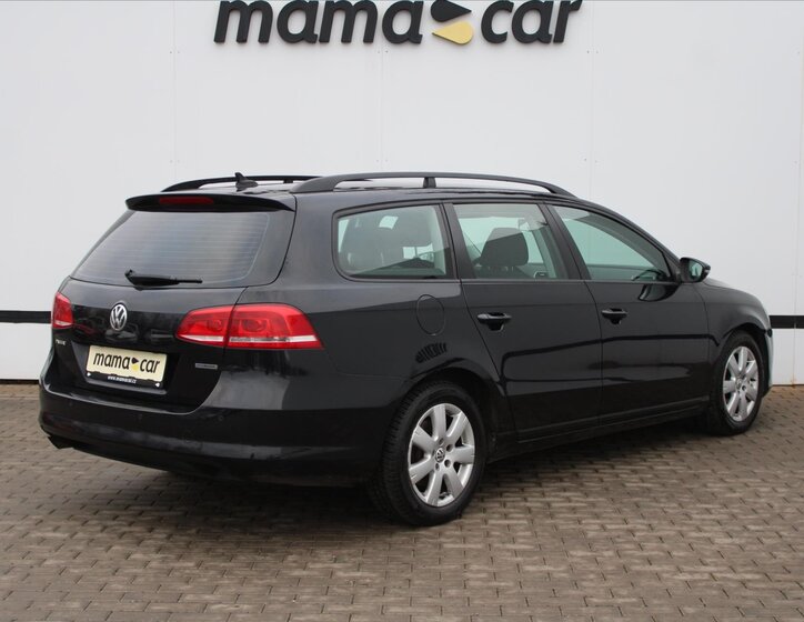 Volkswagen Passat Kombi 1,6 l 77 kw