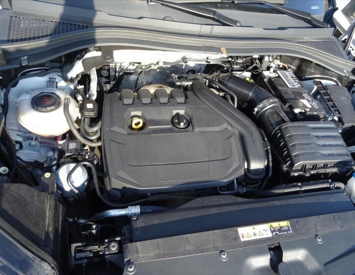 Škoda Kodiaq SUV / Terénní 1,5 l 110 kw