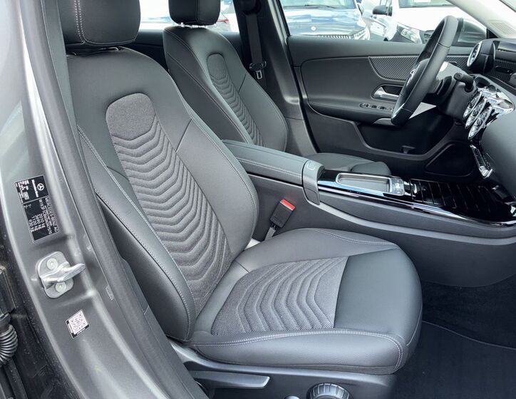 Mercedes-Benz Třídy A 6