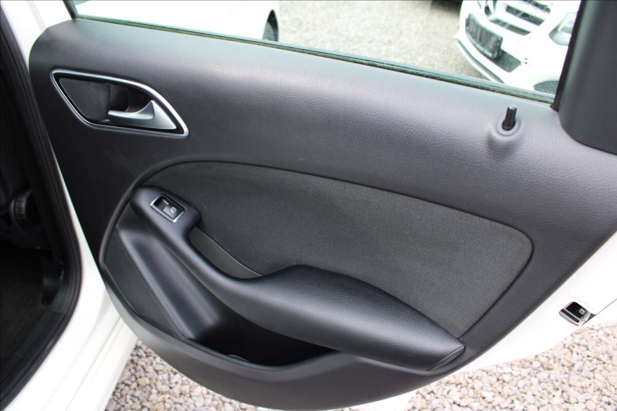 Mercedes-Benz Třídy B MPV 1,5 l 80 kw