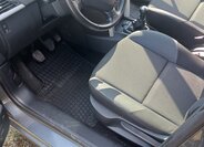 Peugeot 207 Kombi 1,4 l 54 kw