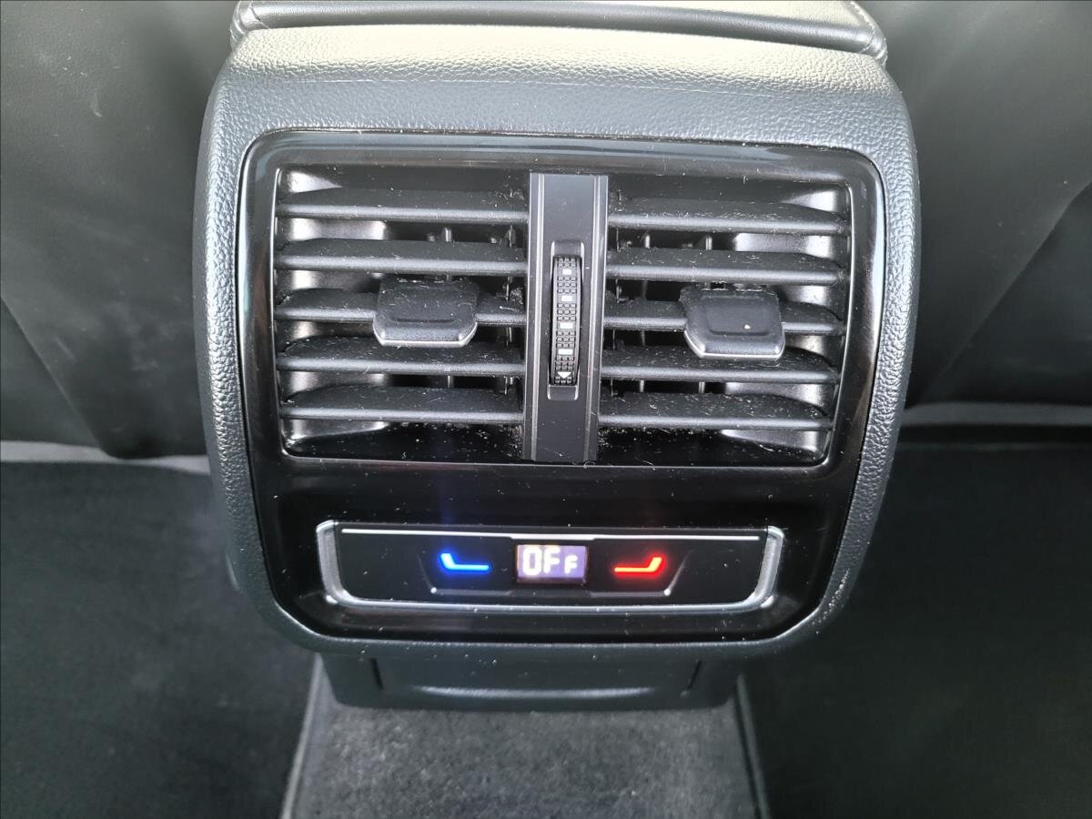 Volkswagen Passat Kombi 2,0 l 90 kw