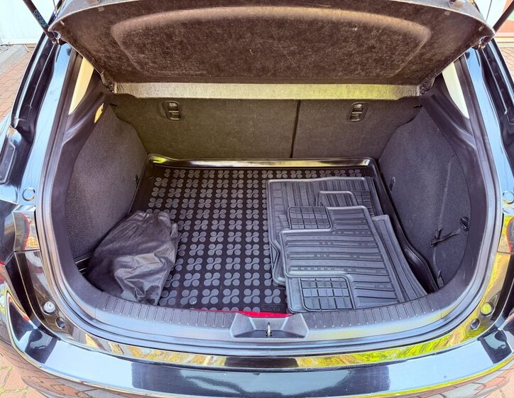 Mazda 3 Hatchback 2,0 l 88 kw