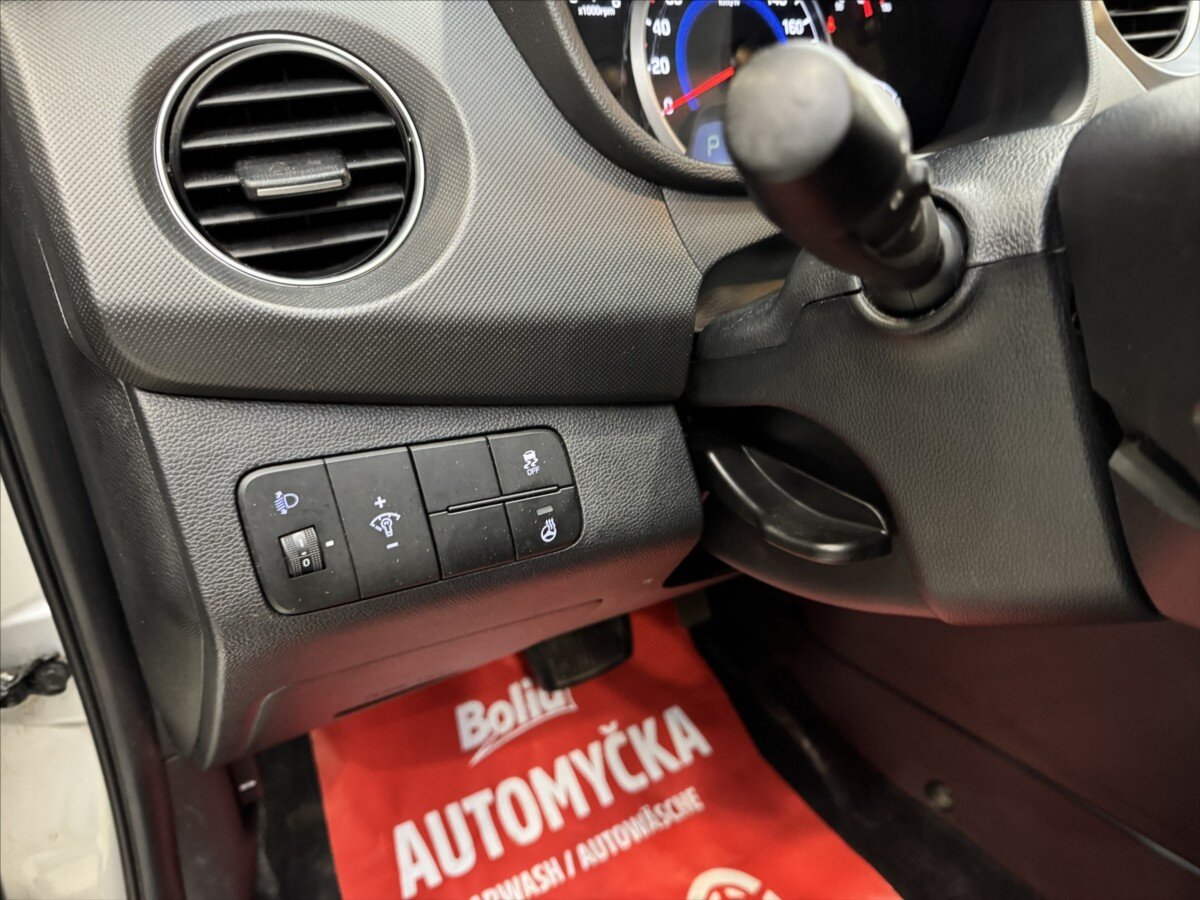 Hyundai i10 Hatchback 1,2 l 64 kw