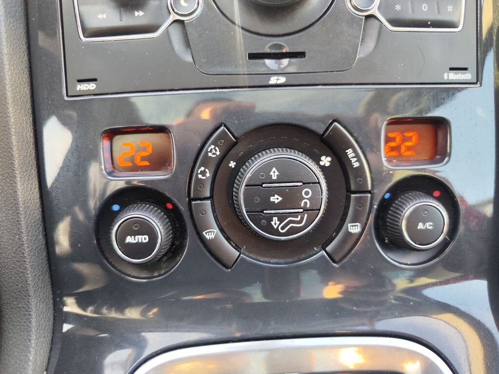 Peugeot 5008 MPV 2,0 l 120 kw