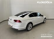 Volkswagen Passat Sedan / Limuzína 2,0 l 176 kw