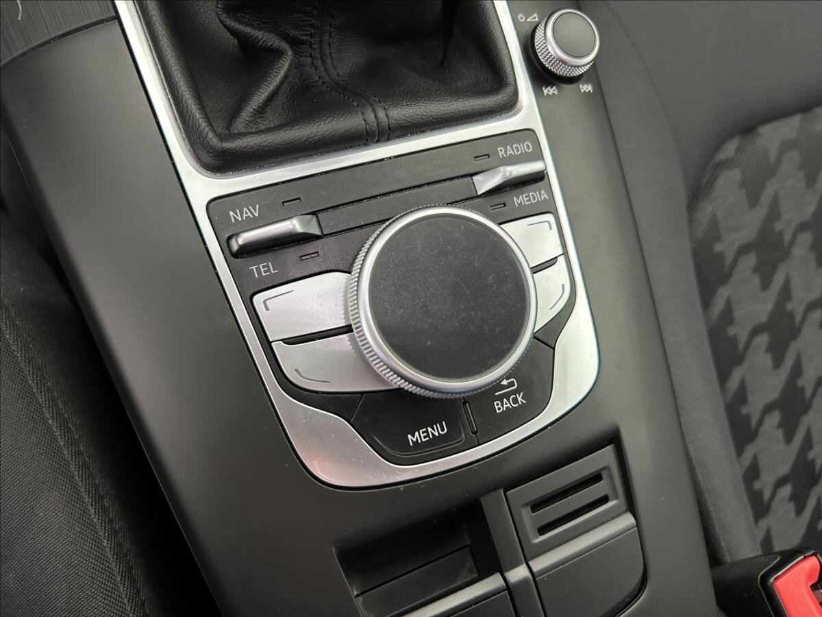 Audi A3 Hatchback 1,4 l 90 kw