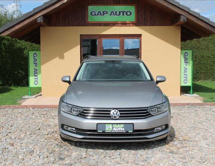 Volkswagen Passat Kombi 2,0 l 110 kw