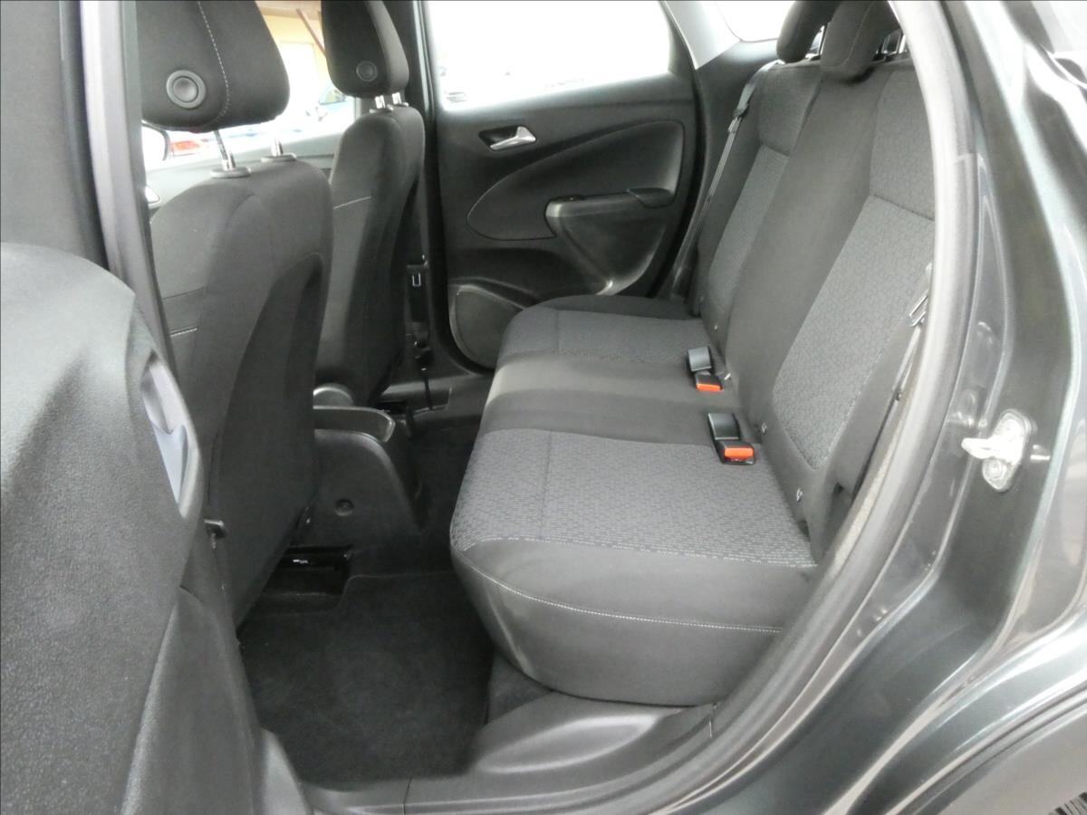 Opel Crossland X MPV 1,2 l 96 kw