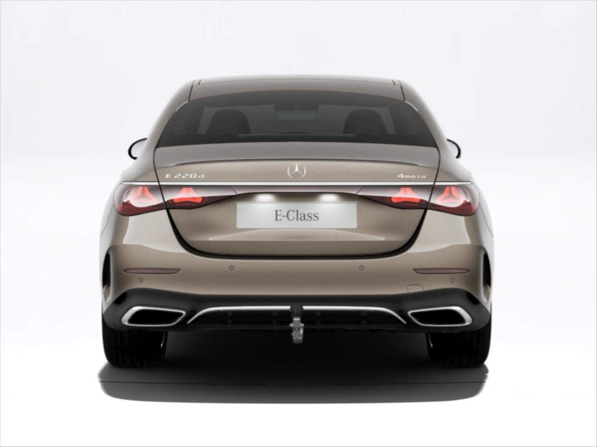 Mercedes-Benz Třídy E Sedan 2,0 l 145 kw