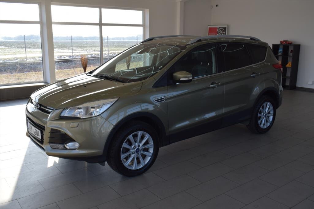 Ford Kuga SUV 1,5 l 110 kw