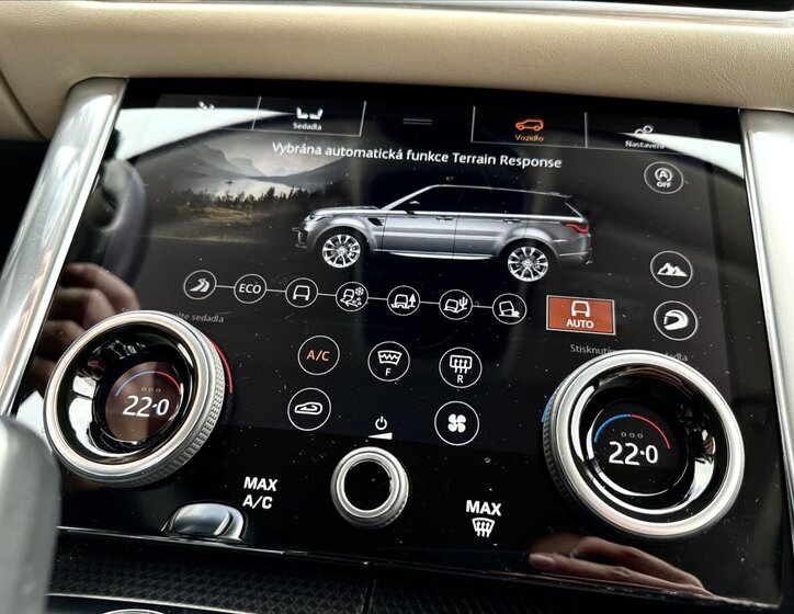 Land Rover Range Rover SUV 4,4 l 250 kw