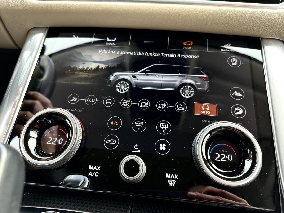 Land Rover Range Rover SUV 4,4 l 250 kw