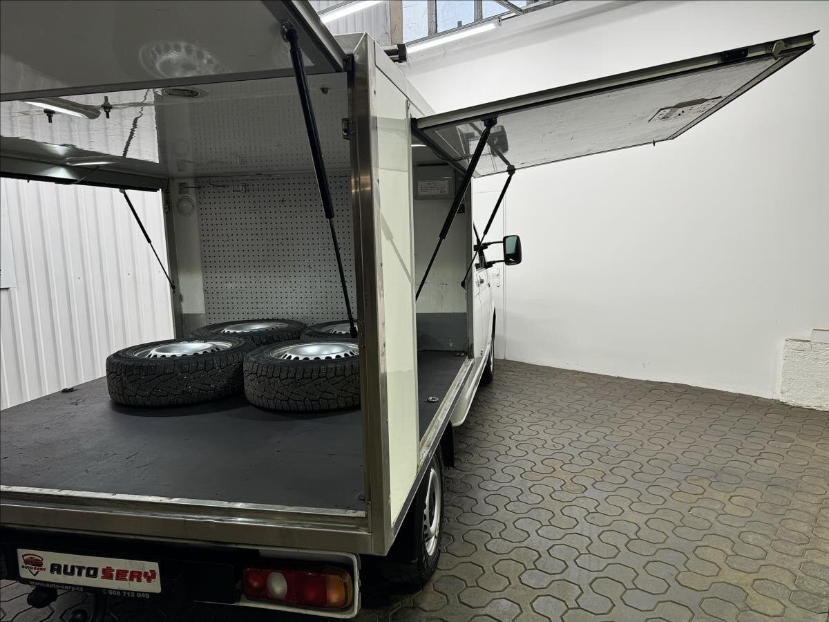 Volkswagen Transporter Ostatní 2,0 l 110 kw