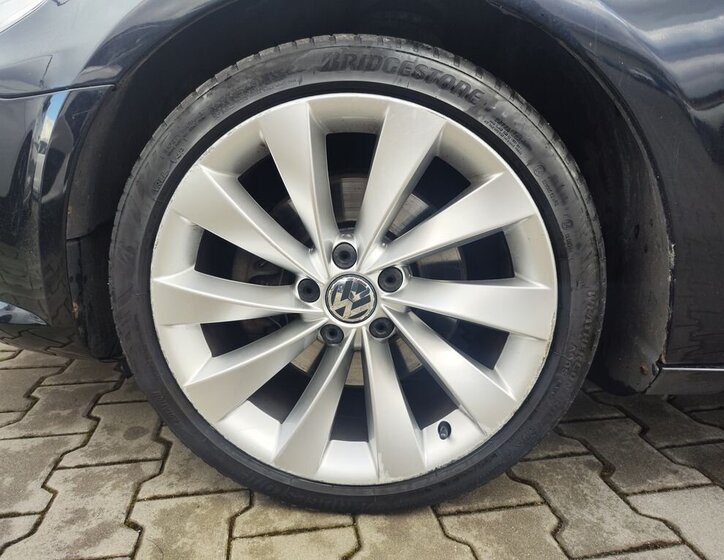 Volkswagen Passat CC Kupé 1,8 l 118 kw