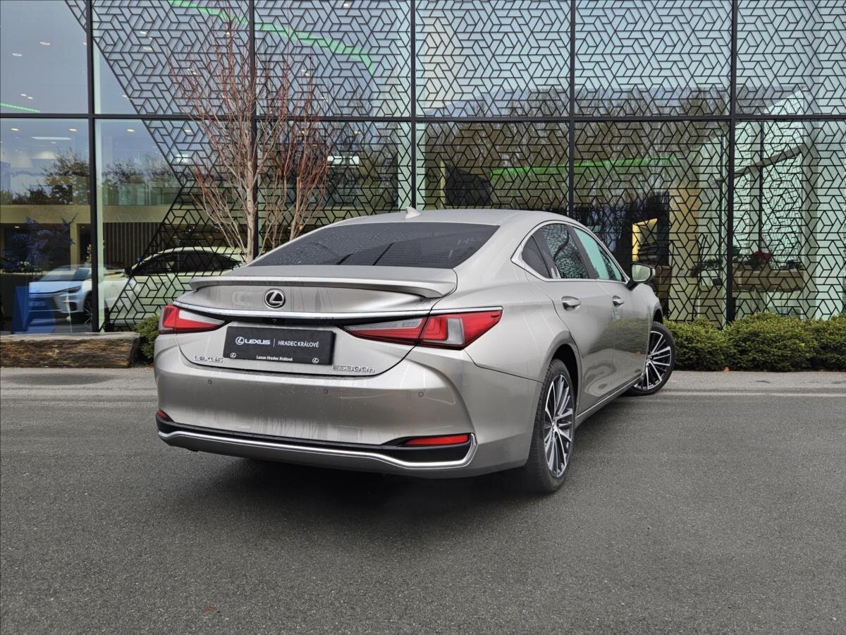 Lexus ES 300h