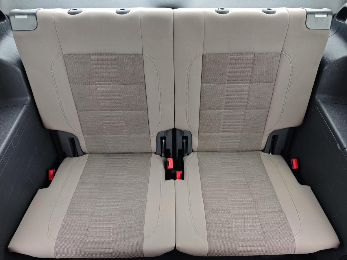 Volkswagen Touran MPV 1,4 l 103 kw