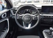 KIA XCeed 6