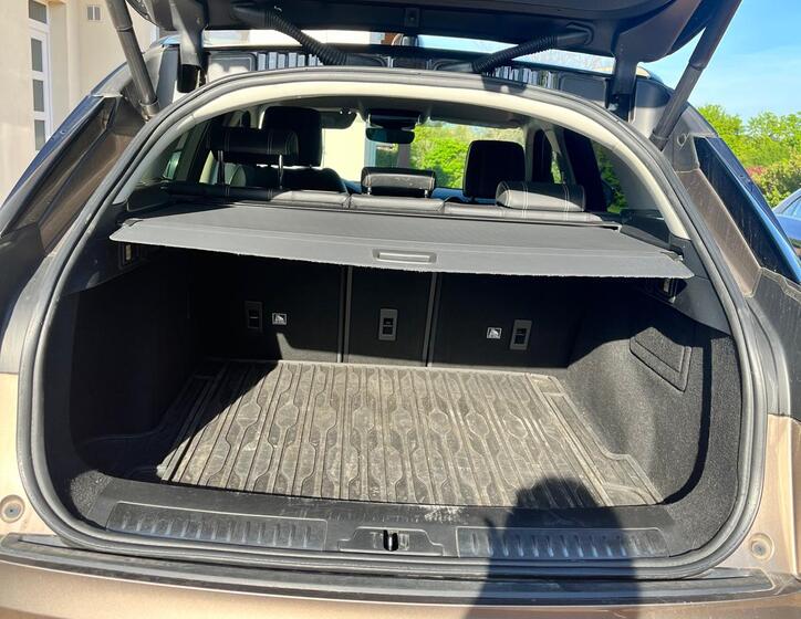 Land Rover Range Rover Velar 12