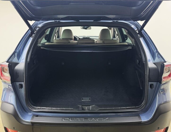 Subaru Outback Kombi 2,5 l 124 kw