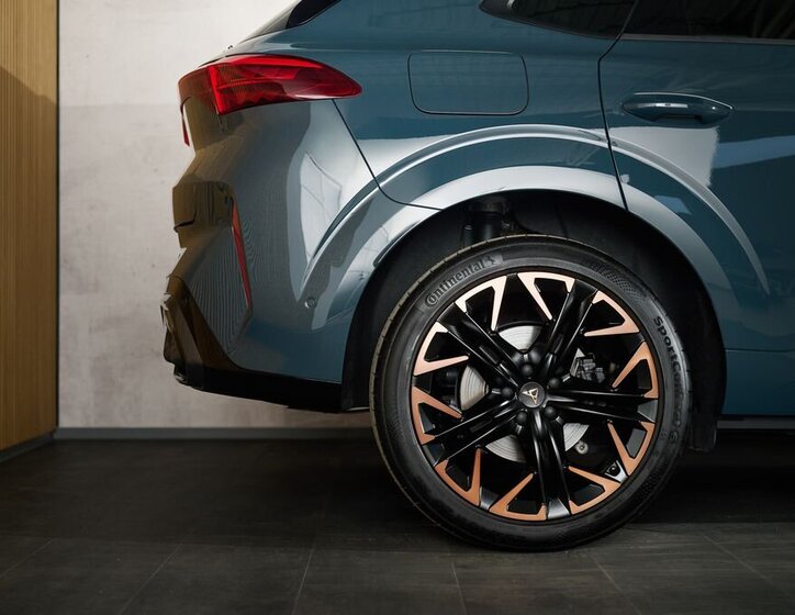 Cupra Ostatní SUV / Terénní 2,0 l 195 kw