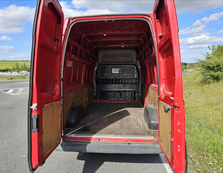 Ford Transit 4
