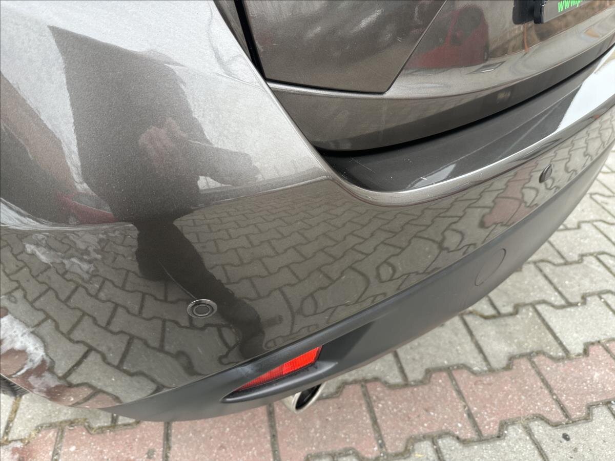 Mazda 3 Hatchback 2,0 l 88 kw