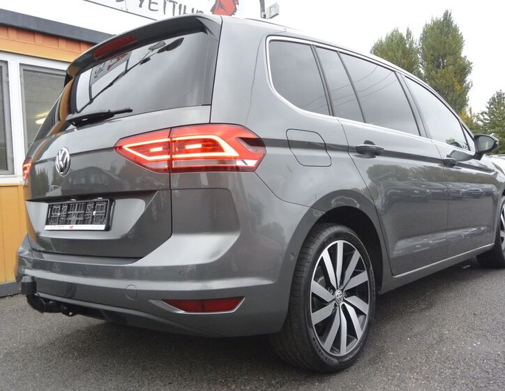 Volkswagen Touran 64