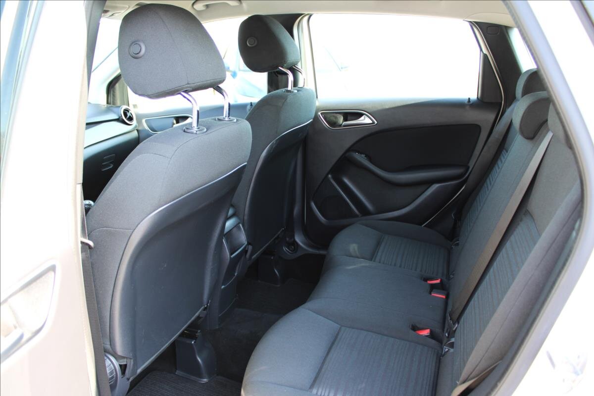 Mercedes-Benz Třídy B MPV 1,5 l 80 kw