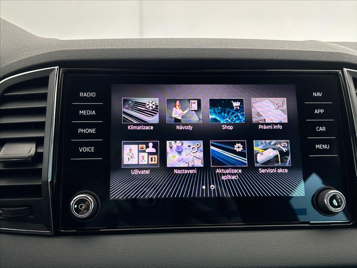 Škoda Karoq SUV / Terénní 1,5 l 110 kw