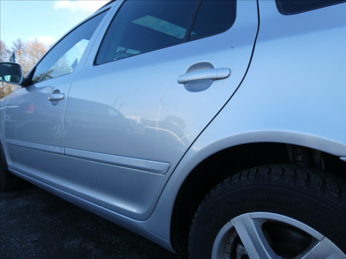 Škoda Octavia Kombi 2,0 l 103 kw