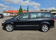 Ford Galaxy 8