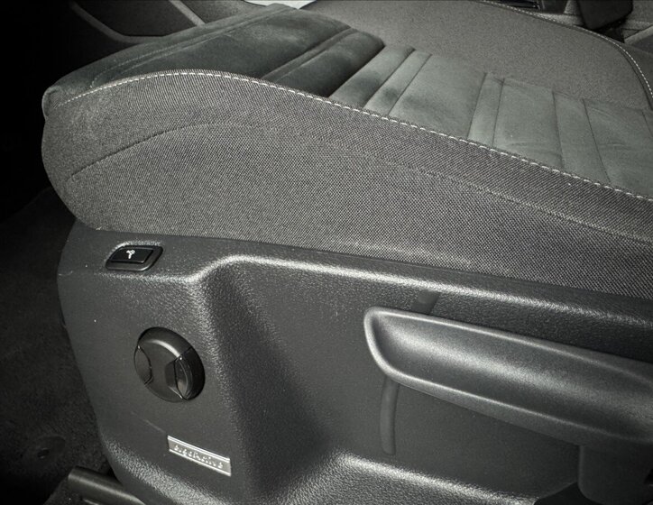 Volkswagen Touran MPV 2,0 l 110 kw