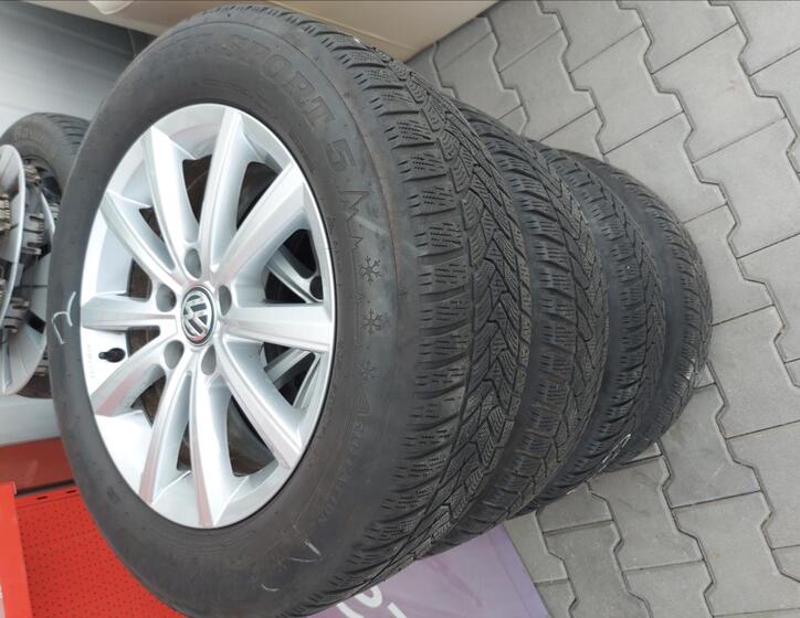 Volkswagen Passat 48